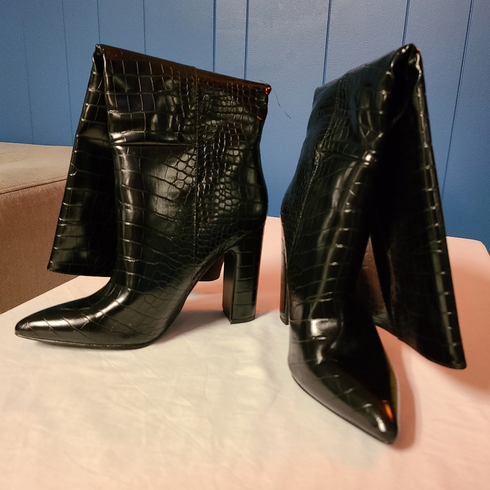 Steve Madden Nikitta Black Croc Textured Boots Size 8 - Picture 8 of 14